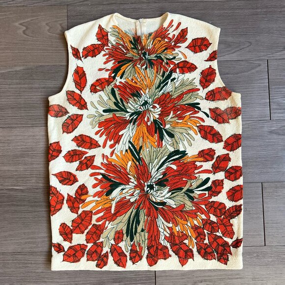 Devon Tops - Vtg 60s Mod Acrylic Devon Autumnal Floral Leaf Print Sleeveless Cream Top Size L
